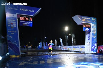 HO CHI MINH CITY NIGHT RUN EXIMBANK 2024 - Ảnh #2063463