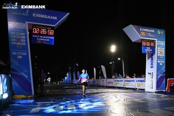 HO CHI MINH CITY NIGHT RUN EXIMBANK 2024 - Ảnh #2062753