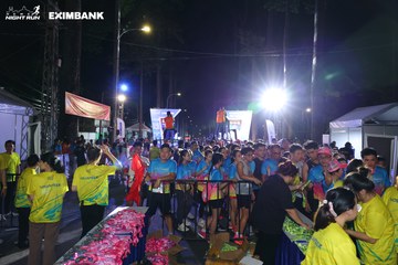 HO CHI MINH CITY NIGHT RUN EXIMBANK 2024 - Ảnh #2012584