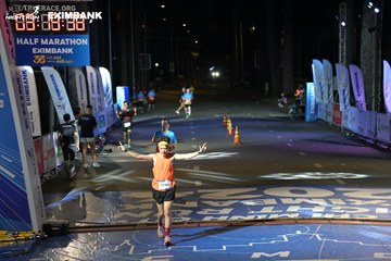 HO CHI MINH CITY NIGHT RUN EXIMBANK 2024 - Ảnh #2027347