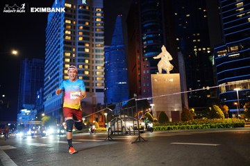 HO CHI MINH CITY NIGHT RUN EXIMBANK 2024 - Ảnh #1990398