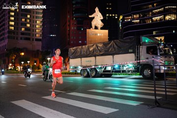 HO CHI MINH CITY NIGHT RUN EXIMBANK 2024 - Ảnh #1989033