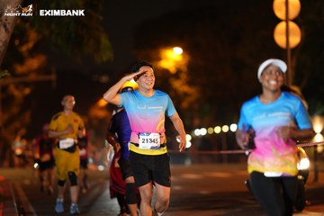 HO CHI MINH CITY NIGHT RUN EXIMBANK 2024 - Ảnh #2160467