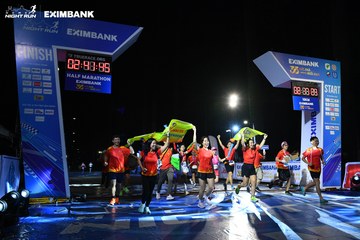 HO CHI MINH CITY NIGHT RUN EXIMBANK 2024 - Ảnh #2062605
