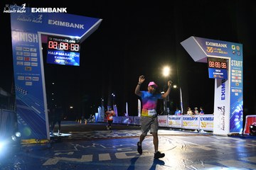 HO CHI MINH CITY NIGHT RUN EXIMBANK 2024 - Ảnh #2065440