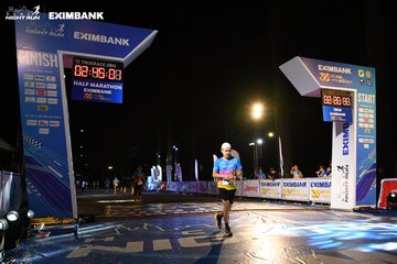 HO CHI MINH CITY NIGHT RUN EXIMBANK 2024 - Ảnh #2065090