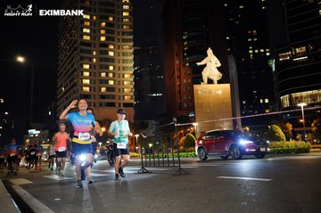 HO CHI MINH CITY NIGHT RUN EXIMBANK 2024 - Ảnh #1990942