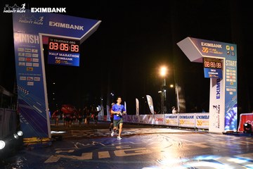 HO CHI MINH CITY NIGHT RUN EXIMBANK 2024 - Ảnh #2064362