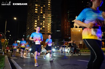 HO CHI MINH CITY NIGHT RUN EXIMBANK 2024 - Ảnh #1990807