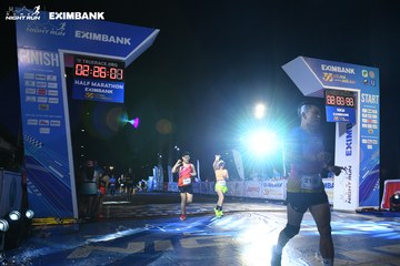 HO CHI MINH CITY NIGHT RUN EXIMBANK 2024 - Ảnh #2061343