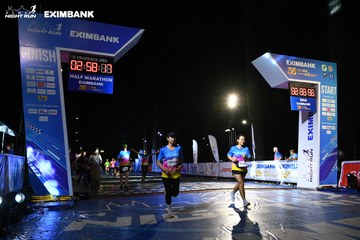 HO CHI MINH CITY NIGHT RUN EXIMBANK 2024 - Ảnh #2060035