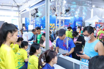 HO CHI MINH CITY NIGHT RUN EXIMBANK 2024 - Ảnh #1965538