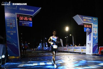 HO CHI MINH CITY NIGHT RUN EXIMBANK 2024 - Ảnh #2062533