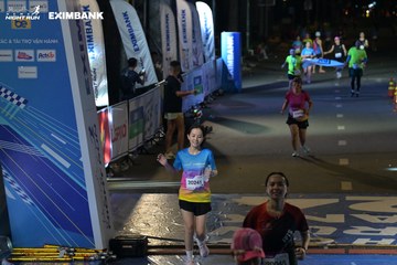 HO CHI MINH CITY NIGHT RUN EXIMBANK 2024 - Ảnh #2027032