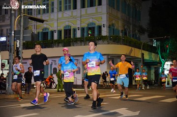 HO CHI MINH CITY NIGHT RUN EXIMBANK 2024 - Ảnh #2031728