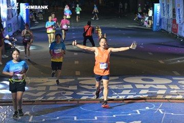 HO CHI MINH CITY NIGHT RUN EXIMBANK 2024 - Ảnh #2026176