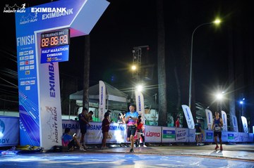 HO CHI MINH CITY NIGHT RUN EXIMBANK 2024 - Ảnh #2035245