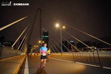 HO CHI MINH CITY NIGHT RUN EXIMBANK 2024 - Ảnh #2026731
