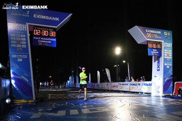 HO CHI MINH CITY NIGHT RUN EXIMBANK 2024 - Ảnh #2065859