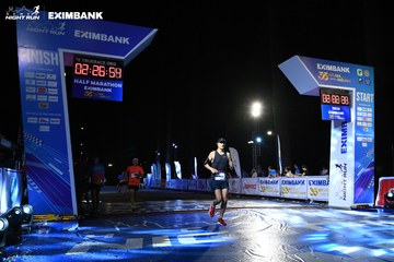 HO CHI MINH CITY NIGHT RUN EXIMBANK 2024 - Ảnh #2062640