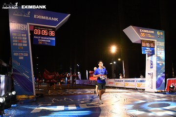 HO CHI MINH CITY NIGHT RUN EXIMBANK 2024 - Ảnh #2064412