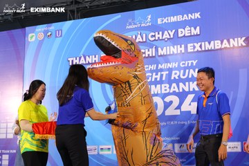 HO CHI MINH CITY NIGHT RUN EXIMBANK 2024 - Ảnh #1965841