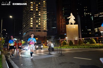HO CHI MINH CITY NIGHT RUN EXIMBANK 2024 - Ảnh #1991284