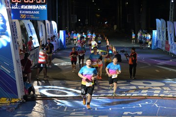 HO CHI MINH CITY NIGHT RUN EXIMBANK 2024 - Ảnh #2030341