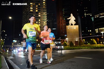 HO CHI MINH CITY NIGHT RUN EXIMBANK 2024 - Ảnh #1990854