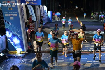 HO CHI MINH CITY NIGHT RUN EXIMBANK 2024 - Ảnh #2031241