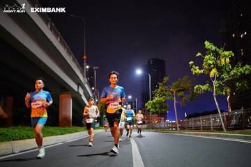 HO CHI MINH CITY NIGHT RUN EXIMBANK 2024 - Ảnh #1988816
