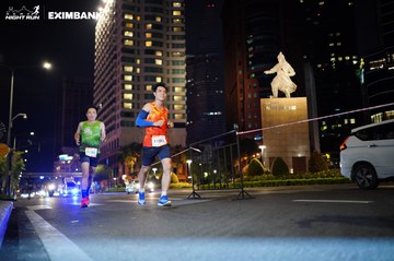 HO CHI MINH CITY NIGHT RUN EXIMBANK 2024 - Ảnh #1989365