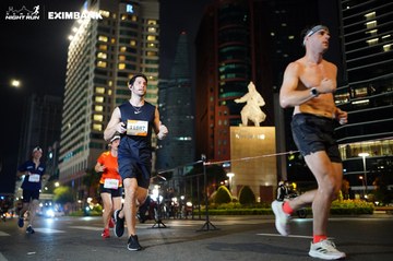 HO CHI MINH CITY NIGHT RUN EXIMBANK 2024 - Ảnh #1989398