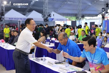 HO CHI MINH CITY NIGHT RUN EXIMBANK 2024 - Ảnh #1964536