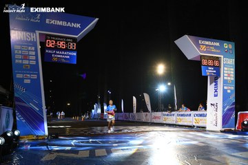 HO CHI MINH CITY NIGHT RUN EXIMBANK 2024 - Ảnh #2065251
