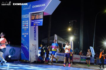 HO CHI MINH CITY NIGHT RUN EXIMBANK 2024 - Ảnh #2034038