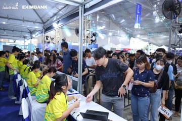 HO CHI MINH CITY NIGHT RUN EXIMBANK 2024 - Ảnh #1964624