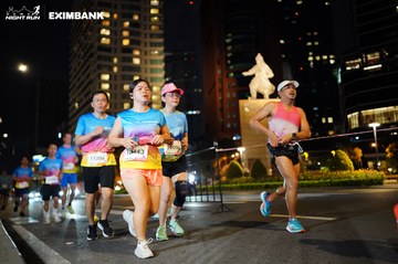 HO CHI MINH CITY NIGHT RUN EXIMBANK 2024 - Ảnh #1990495