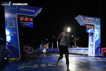 HO CHI MINH CITY NIGHT RUN EXIMBANK 2024 - Ảnh #2061739