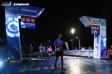 HO CHI MINH CITY NIGHT RUN EXIMBANK 2024 - Ảnh #2063970