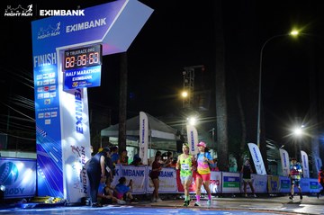 HO CHI MINH CITY NIGHT RUN EXIMBANK 2024 - Ảnh #2033813