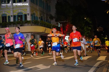 HO CHI MINH CITY NIGHT RUN EXIMBANK 2024 - Ảnh #2031405
