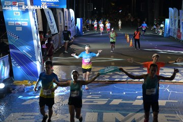 HO CHI MINH CITY NIGHT RUN EXIMBANK 2024 - Ảnh #2026416