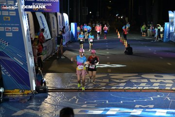 HO CHI MINH CITY NIGHT RUN EXIMBANK 2024 - Ảnh #2031782