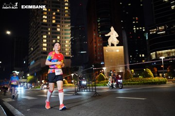 HO CHI MINH CITY NIGHT RUN EXIMBANK 2024 - Ảnh #1990415