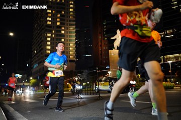 HO CHI MINH CITY NIGHT RUN EXIMBANK 2024 - Ảnh #1991062