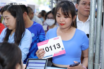 HO CHI MINH CITY NIGHT RUN EXIMBANK 2024 - Ảnh #1964619