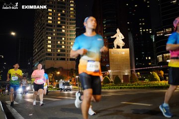HO CHI MINH CITY NIGHT RUN EXIMBANK 2024 - Ảnh #1990846