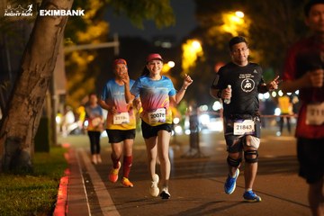 HO CHI MINH CITY NIGHT RUN EXIMBANK 2024 - Ảnh #2160127