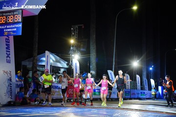 HO CHI MINH CITY NIGHT RUN EXIMBANK 2024 - Ảnh #2033429